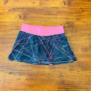 Nike XS Pink Grey Skirt